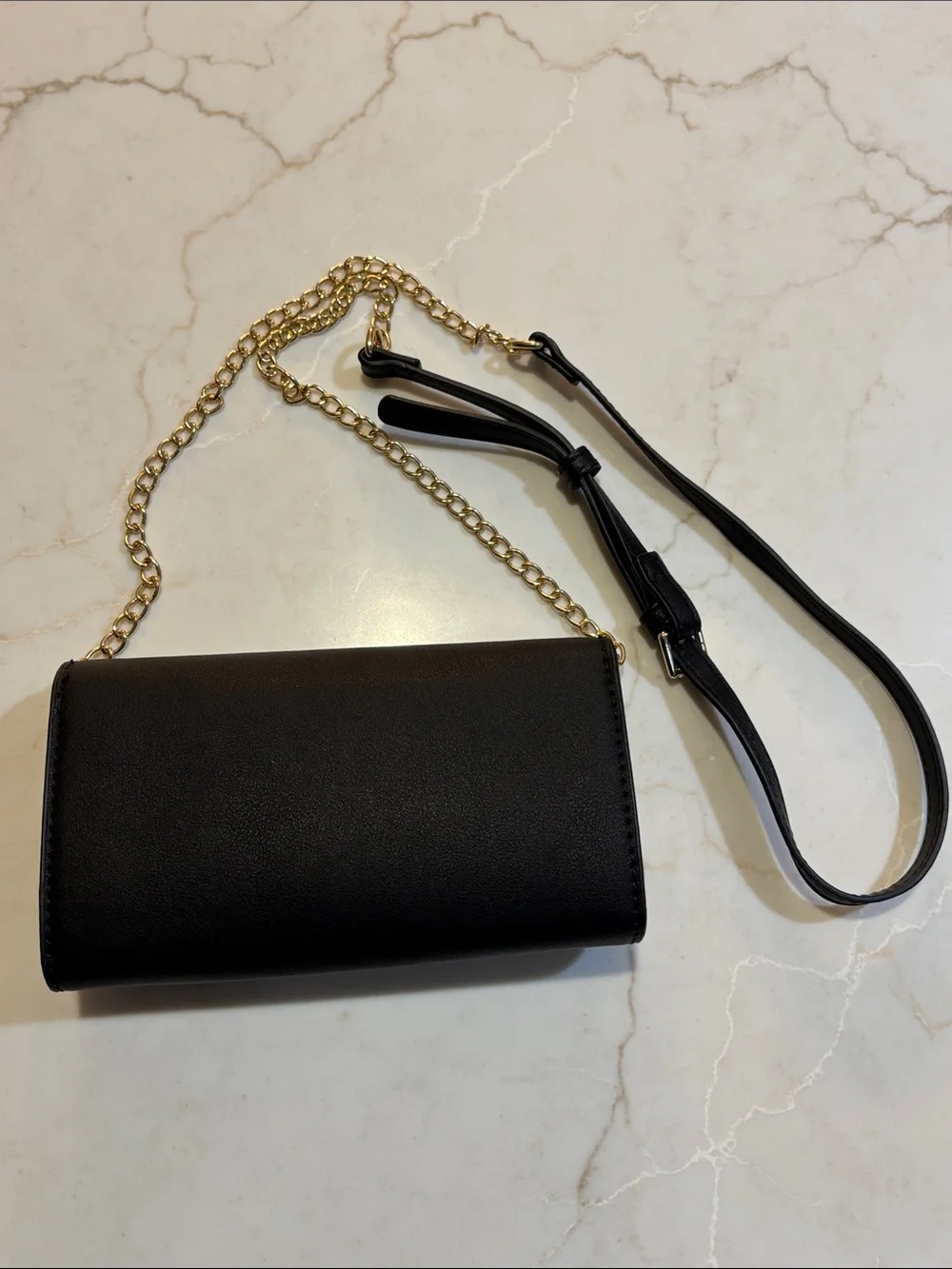 Urban Expressions Hester Crossbody Bag Gold and Faux Leather Chain NWOT